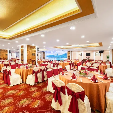 Hotel Riviera Macau-2